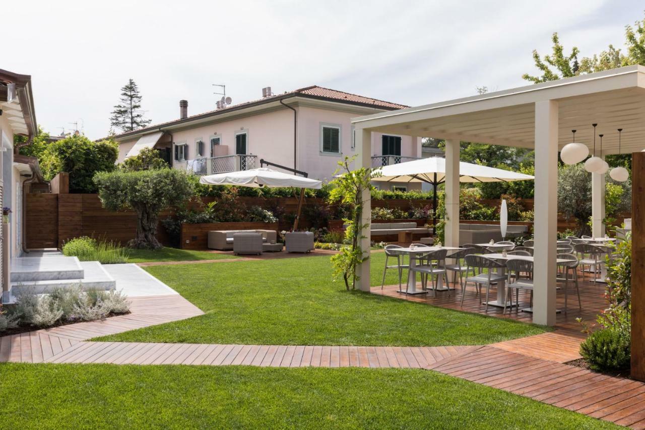 Hotel Luna Marina di Massa Exterior photo